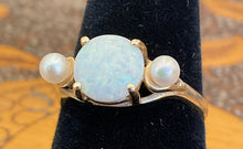 Load image into Gallery viewer, Opal &amp; Pinned Pearls 14k Gold Ring ~Size 8.5~
