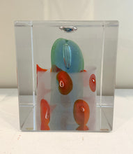 Load image into Gallery viewer, Oiva Toikka for Nuutajarvi Annual Cube Glass Paperweight S/N from 2001
