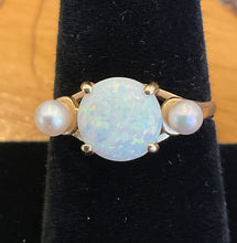 Load image into Gallery viewer, Opal &amp; Pinned Pearls 14k Gold Ring ~Size 8.5~
