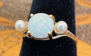 Opal & Pinned Pearls 14k Gold Ring ~Size 8.5~