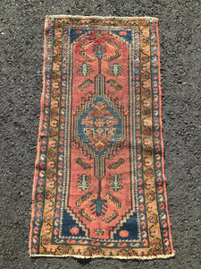 Antique Persian Hamadan Rug 4’ x 2’